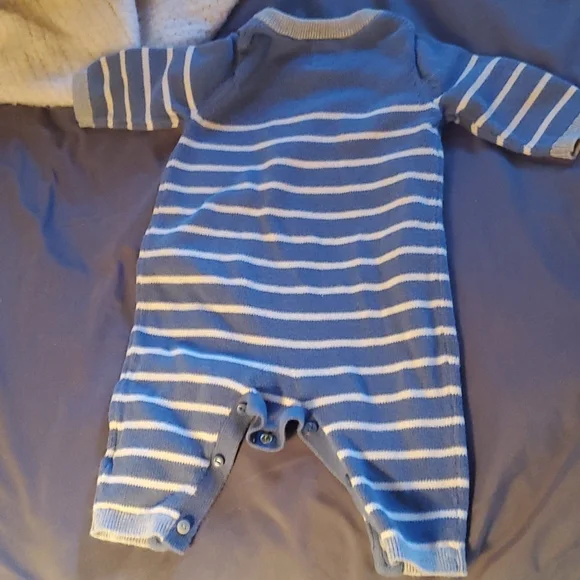 Adorable Sweater Onesie - Picture 3 of 3